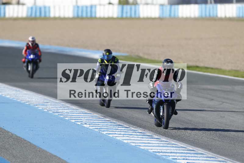 /02 28.-31.01.2025 Moto Center Thun Jerez/gruen-green/42